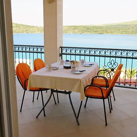 Ante Appartamento Grebaštica