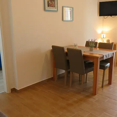 Apartman Ante Grebastica